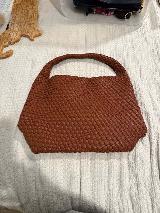 Unbranded Handbags - Vegan Leather Hand-Woven Tote Handbag